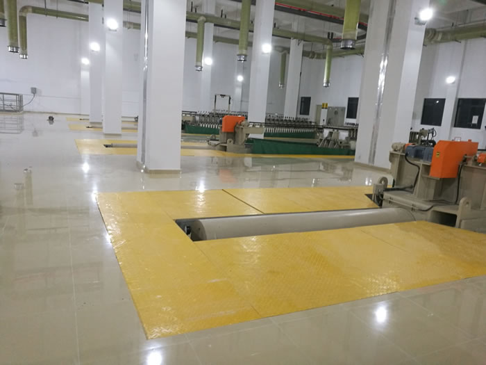 我司圓滿完成廣東深圳福田污水處理廠玻璃鋼格柵、蓋板安裝工程